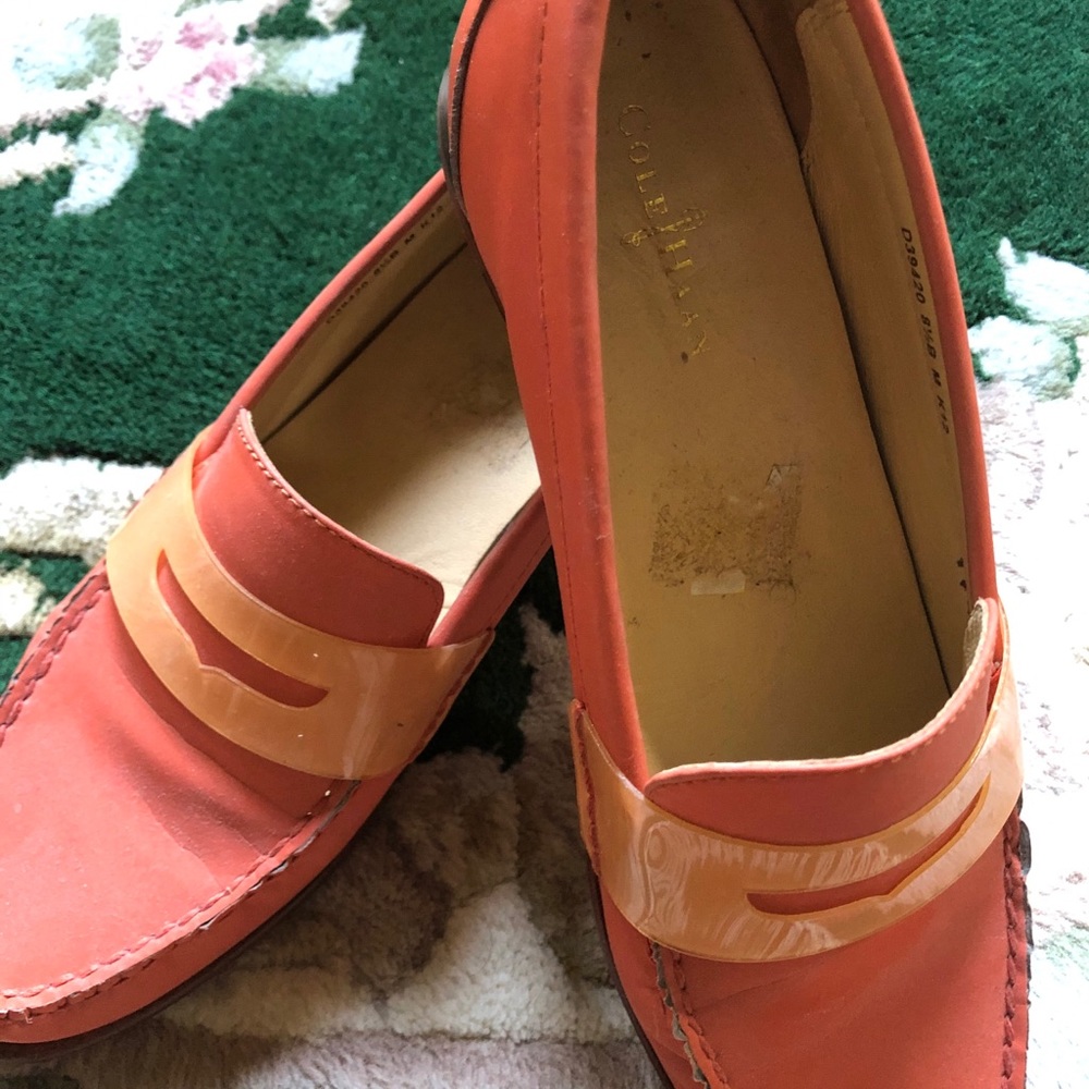 Shoes - Picture 2 of 4
